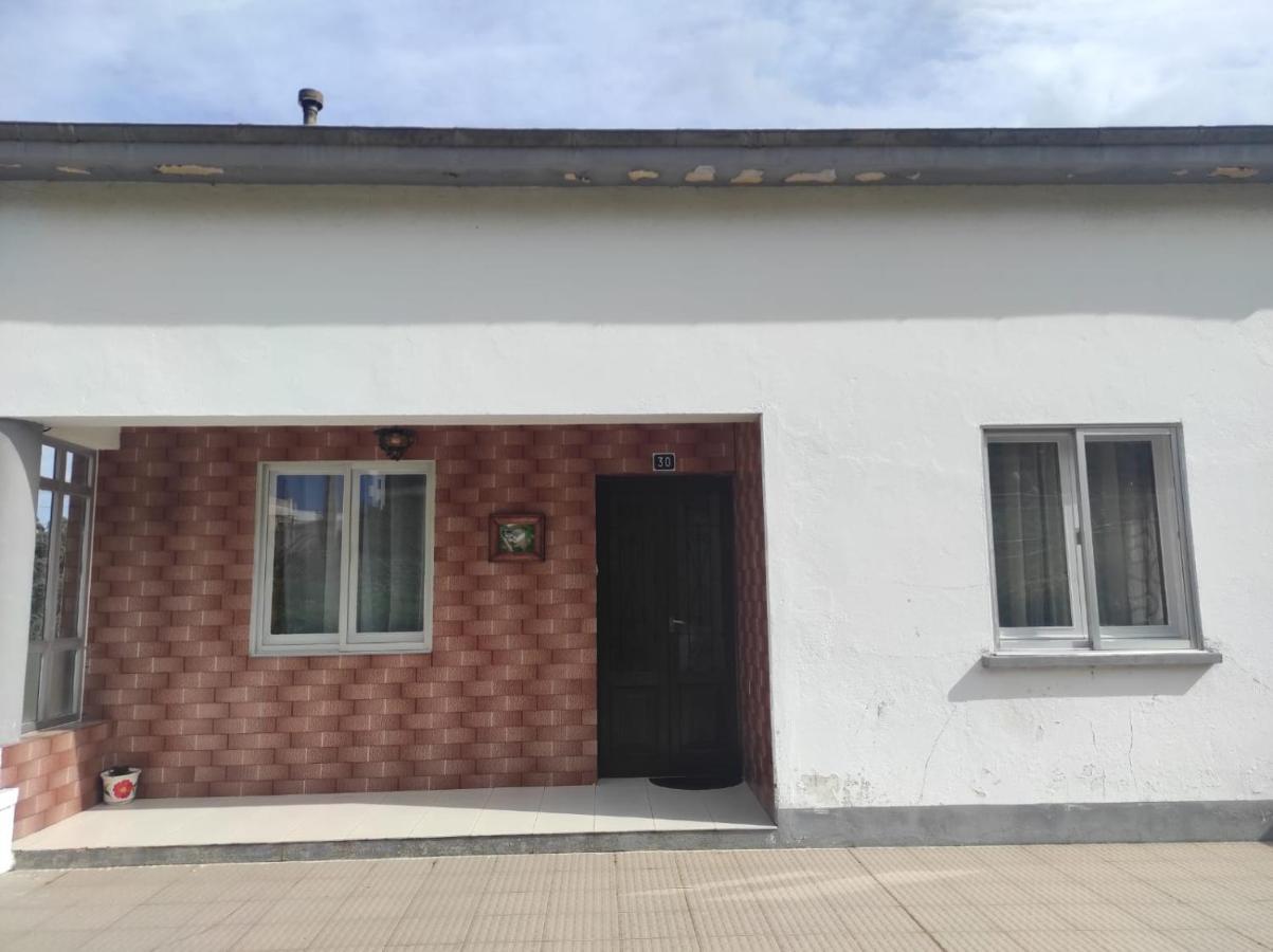Casa Familiar Con Finca Privada Viveiro Ngoại thất bức ảnh